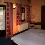 Aparthotel Ruetoreif 4*