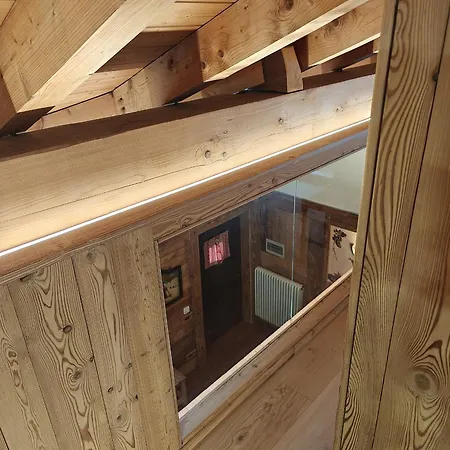 アパートホテル Ruetoreif