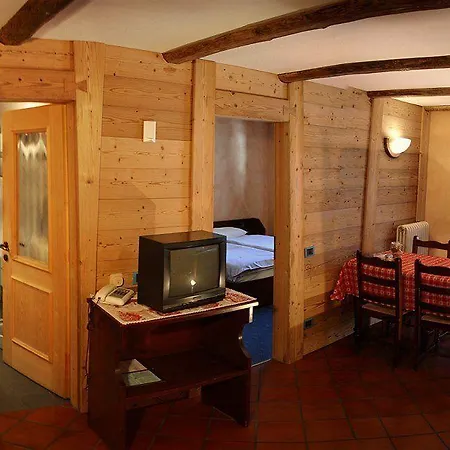Ruetoreif Aparthotel Gressoney-Saint-Jean
