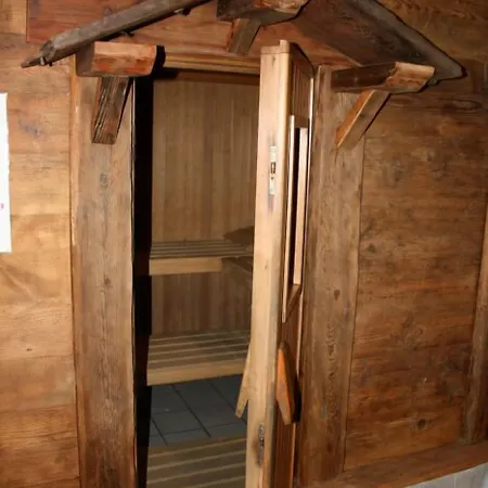 公寓式酒店 鲁特雷夫公寓 4*