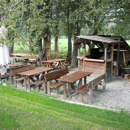 Aparthotel Ruetoreif Gressoney-Saint-Jean