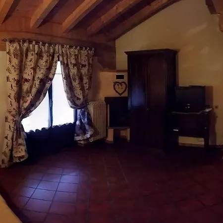 鲁特雷夫公寓 4* 格雷索圣尚