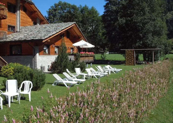 Aparthotel Ruetoreif 4*