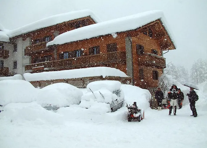 Aparthotel Ruetoreif 4*